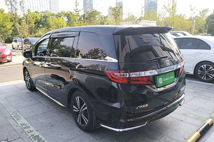 Honda Odyssey 2021 — 4