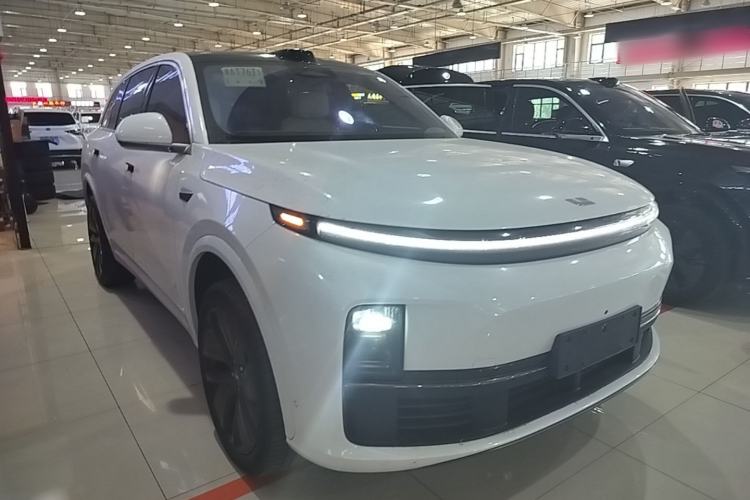 Li Auto L7 2024 — 3