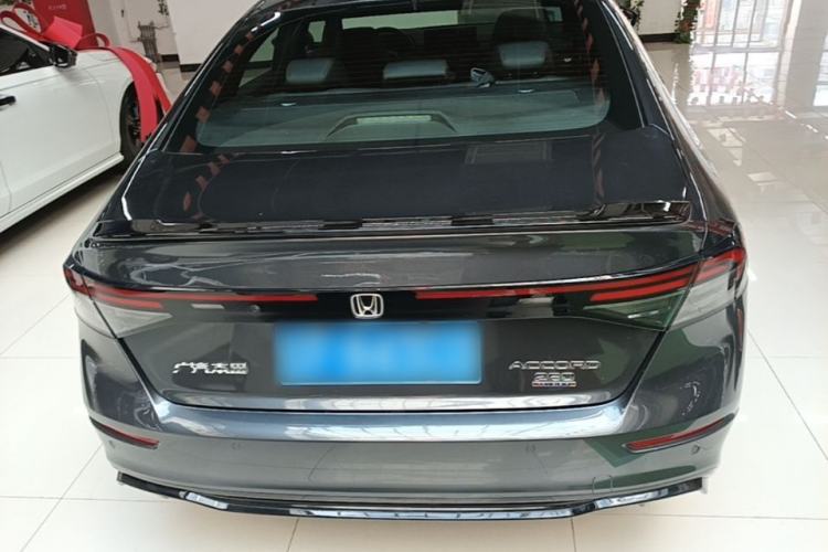 Honda Accord 2023 — 5
