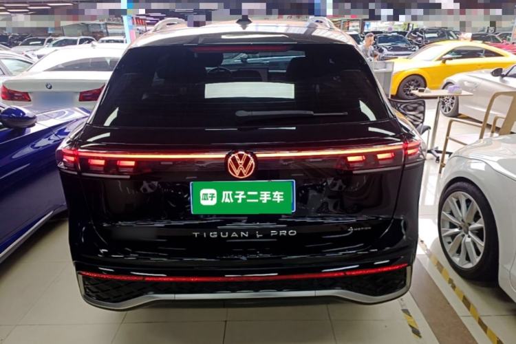 Volkswagen Tiguan L 2024 — 5