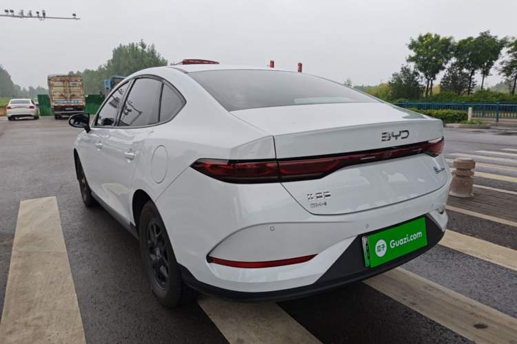 BYD Qin PLUS 2025 — фото 4