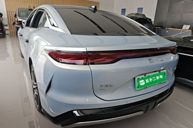 BYD Han L 2025 — 4