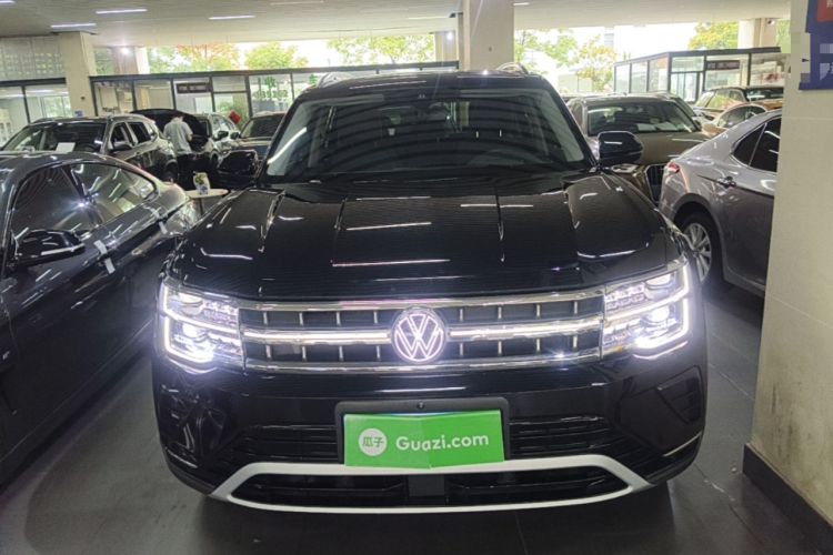 Volkswagen Teramont 2023 — 2