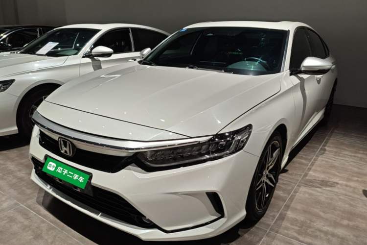 Honda Accord 2022 — фото 1