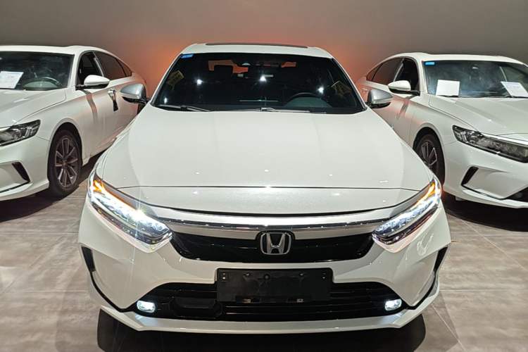 Honda Accord 2022 — фото 2
