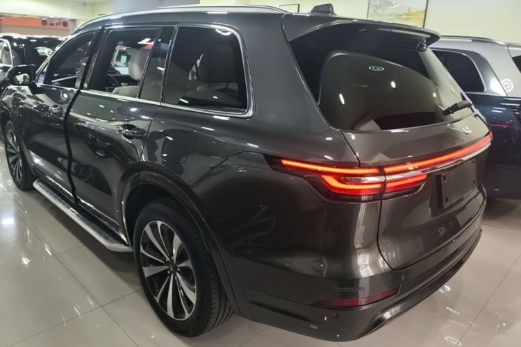 Li Auto ONE 2020 — 4