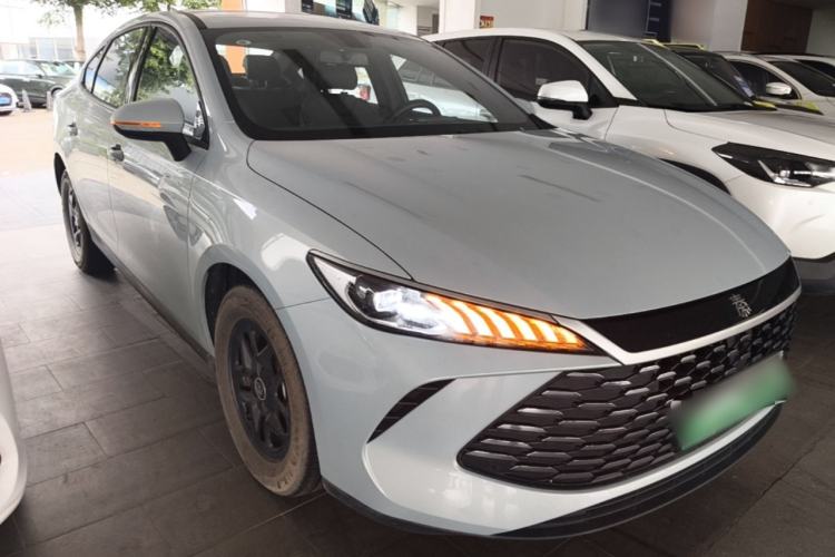 BYD Qin PLUS 2025 — фото 3