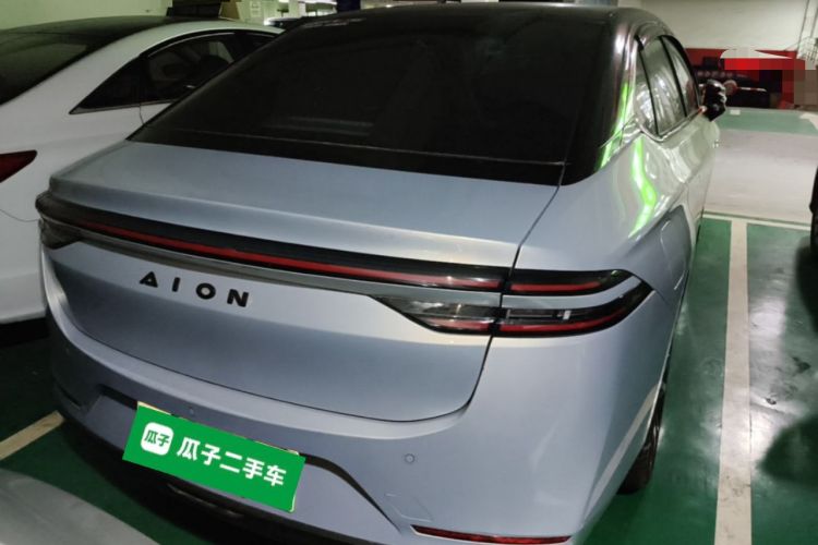 AION S Plus 2022 — 5
