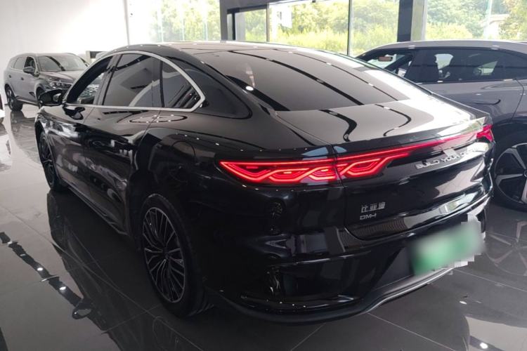 BYD Han 2024 — 4
