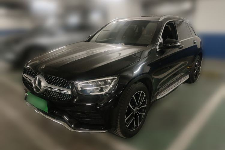 Mercedes-Benz GLC 260 L 2022 — фото 1