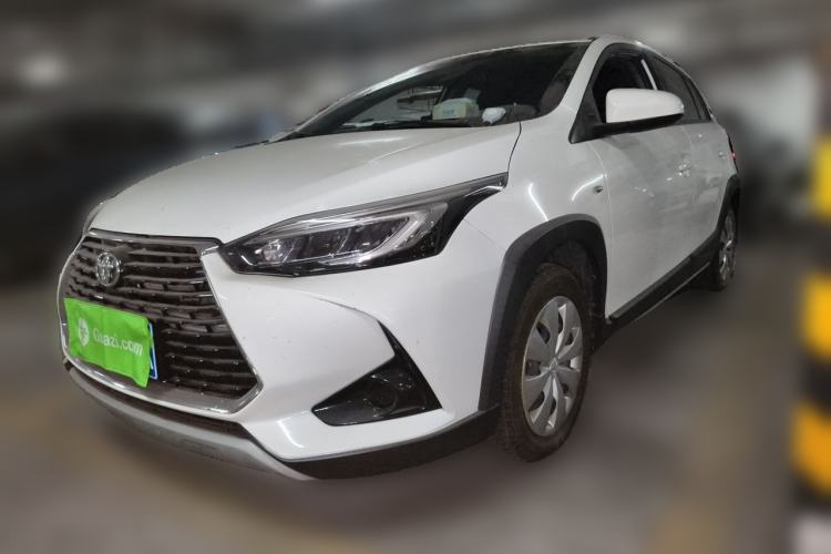 Toyota Yaris L 2020 — фото 1