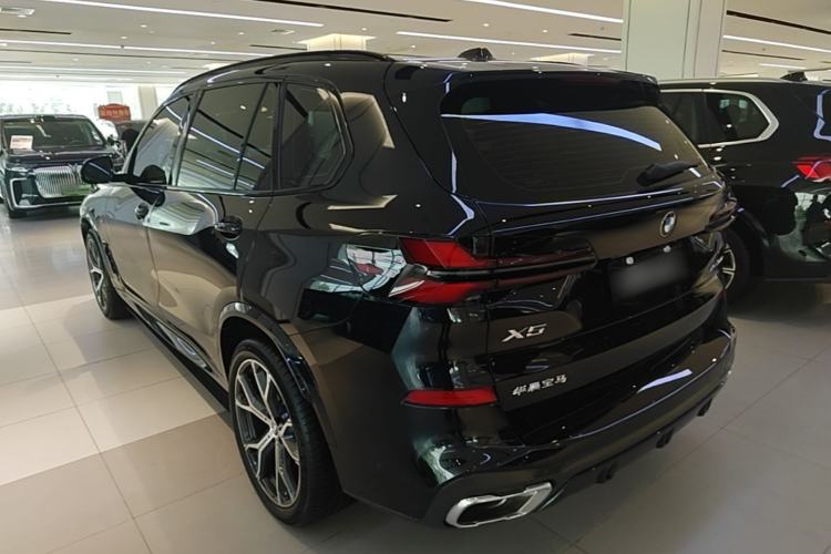 BMW X5 2023 — 4