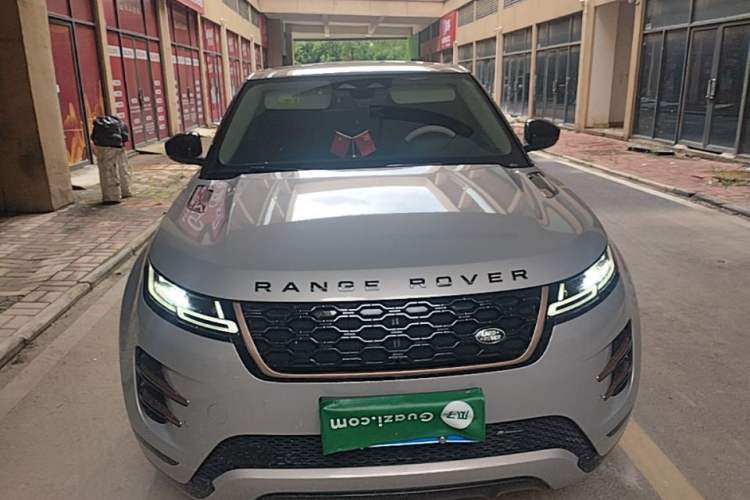 Land Rover rover range rover evoque 2023 — фото 2