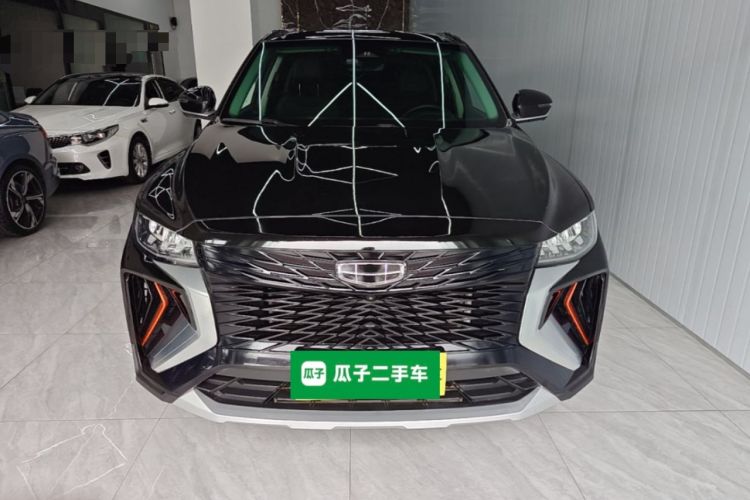 Geely Emgrand X7 2022 — 2