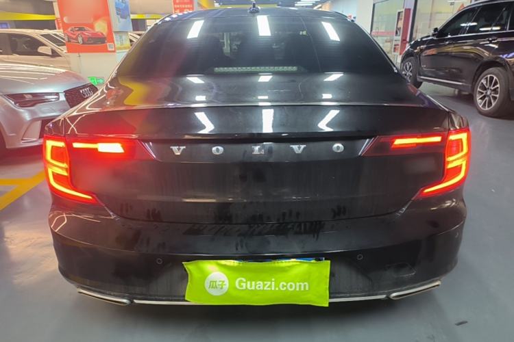 Volvo S90 2020 — 5