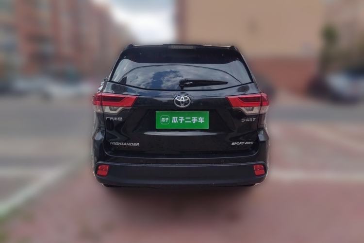 Toyota Highlander 2018 — 5