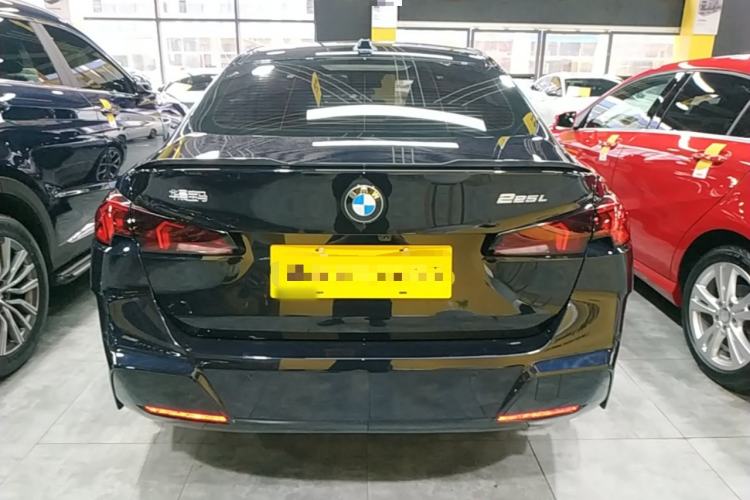 BMW 225L 2025 — 5