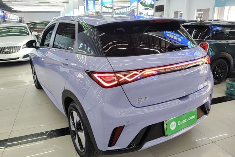 BYD Dolphin 2023 — 4
