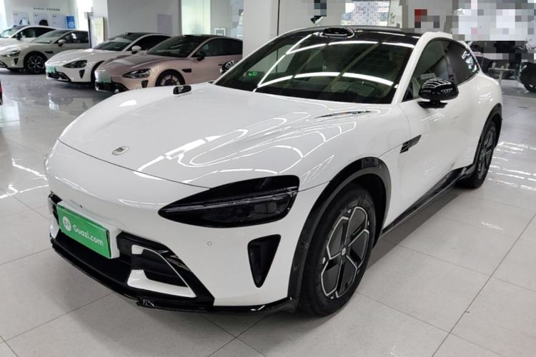Xiaomi Auto YU7 2025 — фото 1