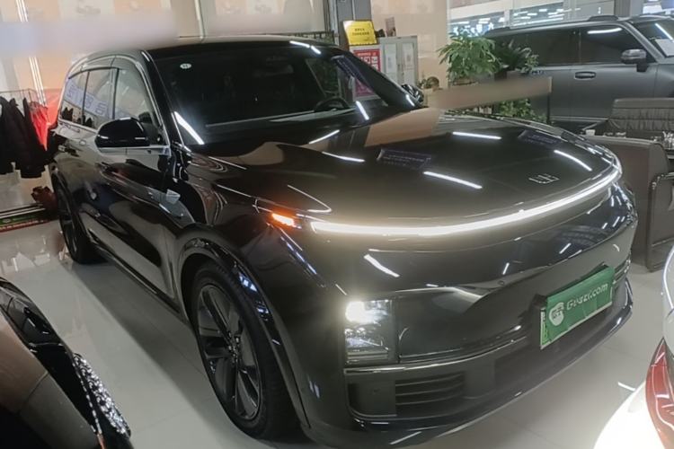 Li Auto L9 2023 — 3