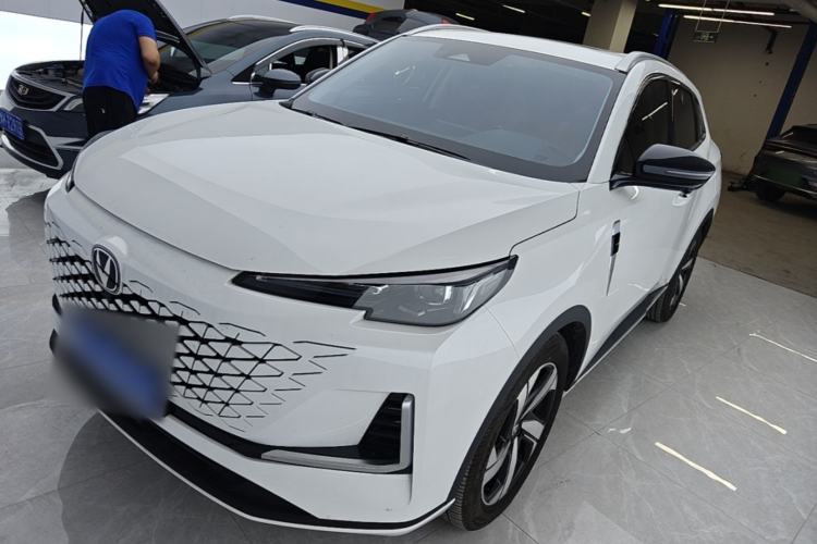 ChangAn CS55 Plus 2024 — фото 1