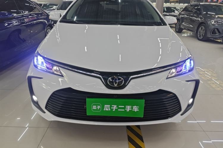 Toyota Corolla 2021 — 2