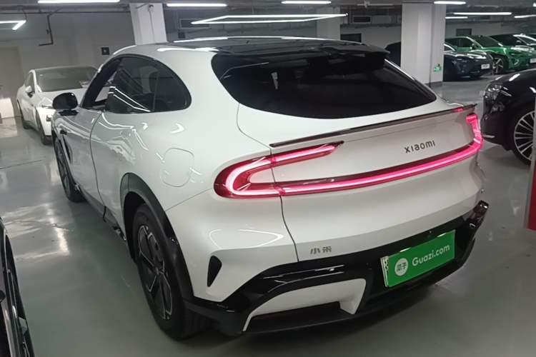 Xiaomi Auto YU7 2025 — фото 4