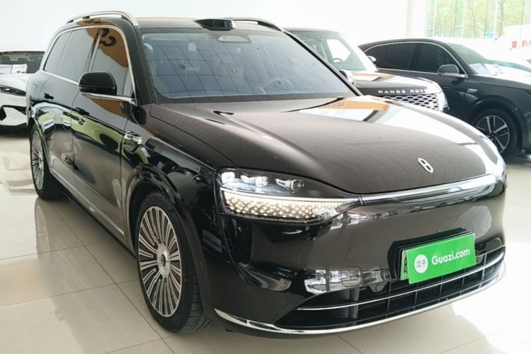 AITO M9 2025 — 3