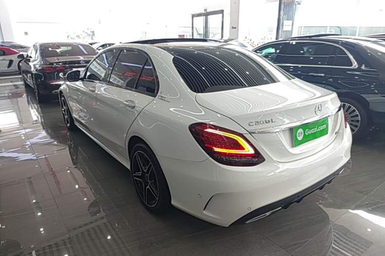Mercedes-Benz C 260 L 2021 — фото 4