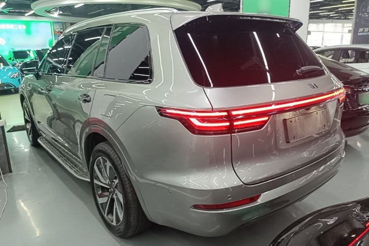 Li Auto ONE 2021 — 4