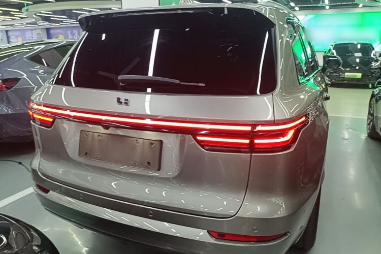 Li Auto ONE 2021 — 5
