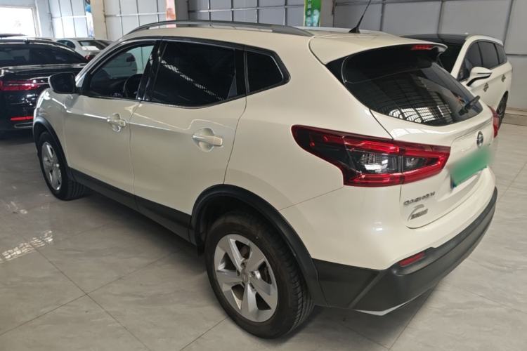 Nissan Qashqai 2022 — фото 4