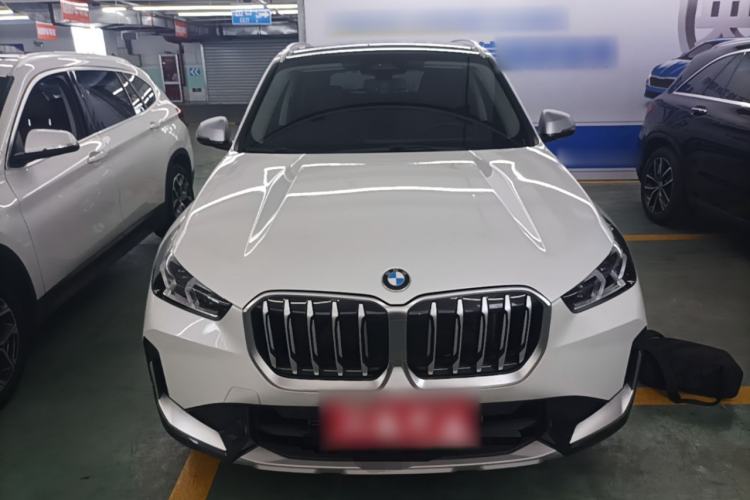BMW X1 2023 — 2