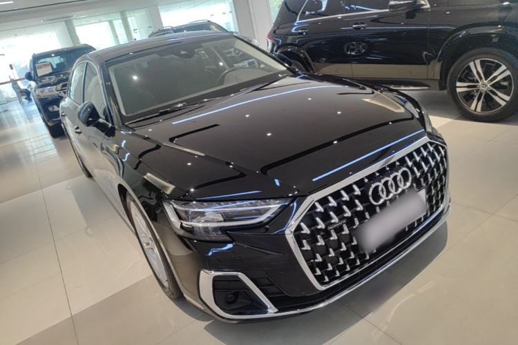 Audi A8 2023 — 3