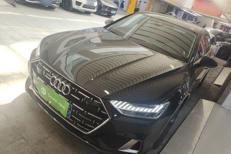 Audi A7L 2022 — фото 1