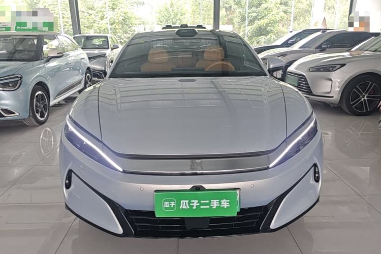 BYD Han L 2025 — 2