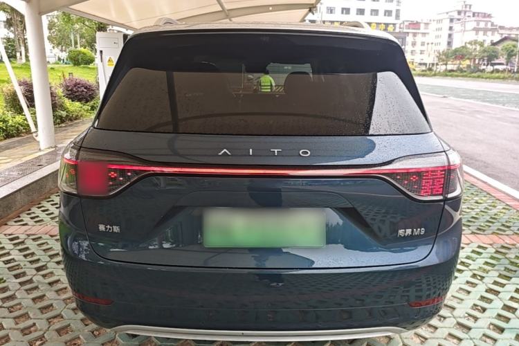 AITO M9 2024 — 5
