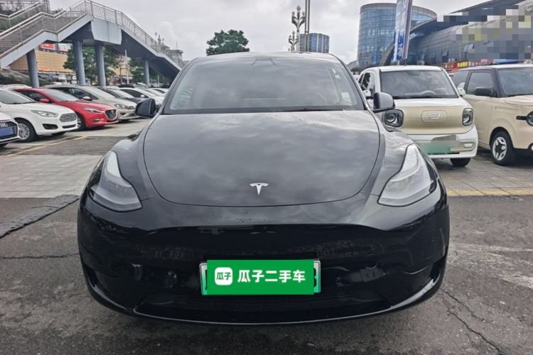 Tesla Model Y 2022 — 2