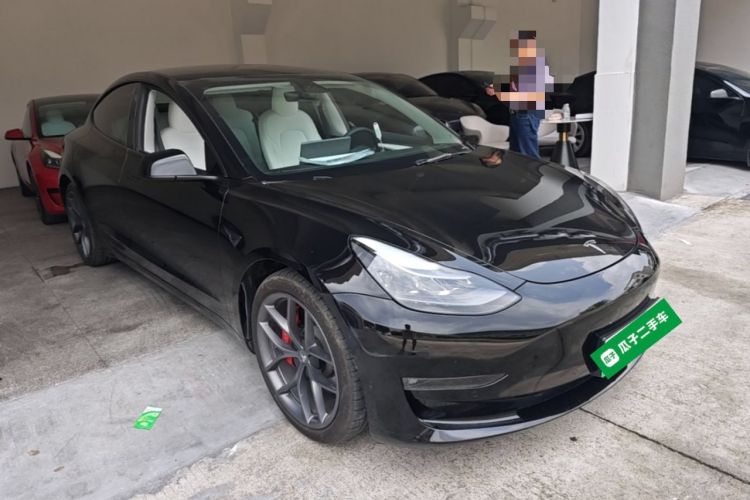 Tesla Model 3 2021 — 3