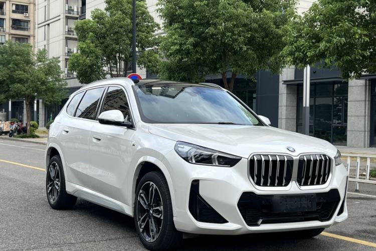 BMW X1 2023 — фото 3
