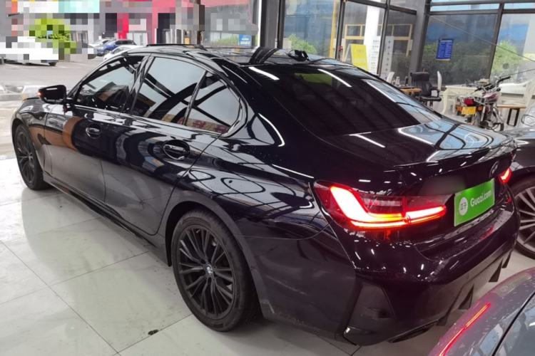 BMW 325i 2023 — 4