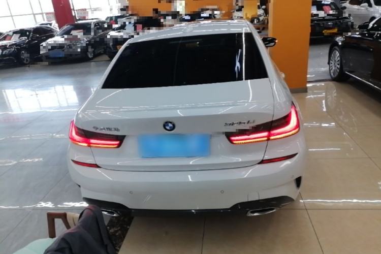 BMW 325Li 2022 — 5
