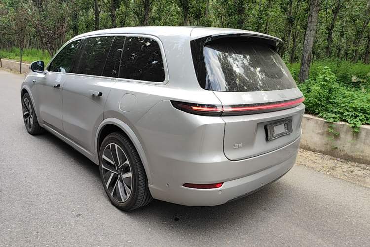 Li Auto L9 2022 — 4