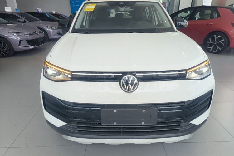 Volkswagen Tharu 2026 — 2