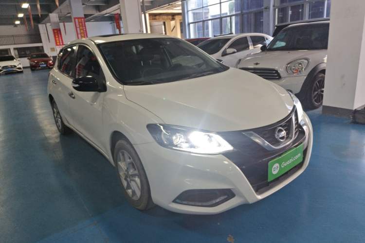 Nissan Tiida 2021 — 3