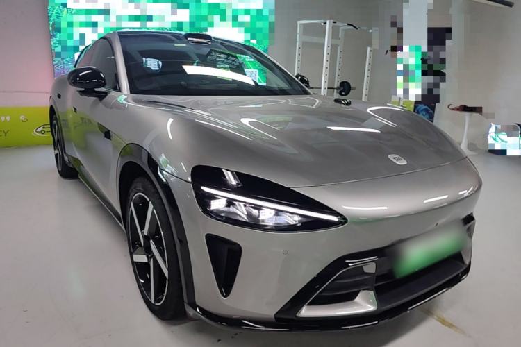 Xiaomi Auto YU7 2025 — фото 3