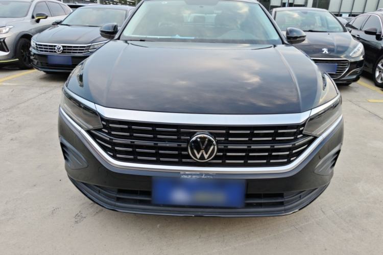Volkswagen Passat 2025 — 2