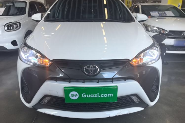 Toyota Yaris 2022 — 2