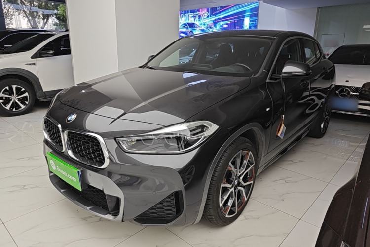 BMW X2 2021 — фото 1