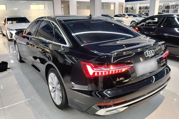 Audi A6 2023 — 4